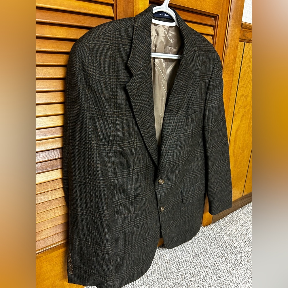 Polo University Club by Ralph Lauren men’s Blazer Sports Coat 40S. Brown Plaid.